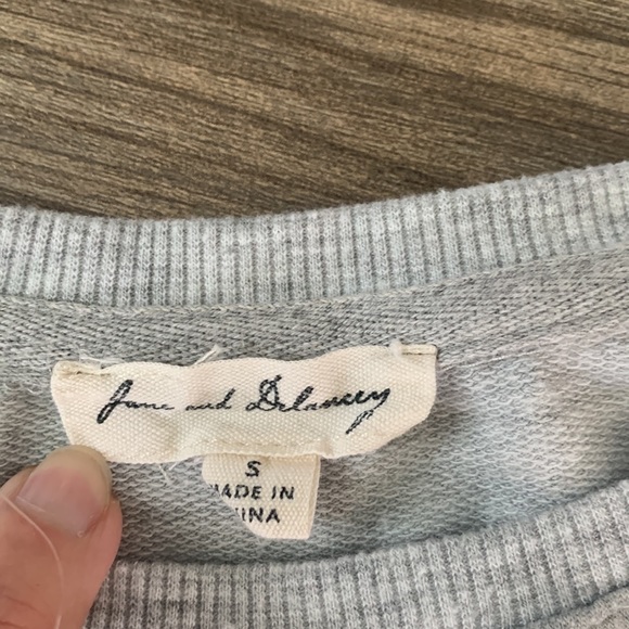 Camo Balloon Sleeve Shirt - Picture 5 of 8